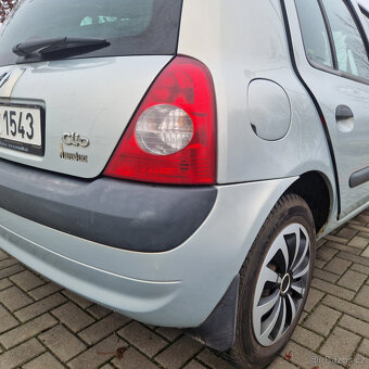 Renault Clio II - 13