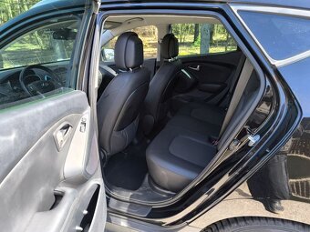 HYUNDAI iX 35 2,0 16 v CRDi-STYLE - 13