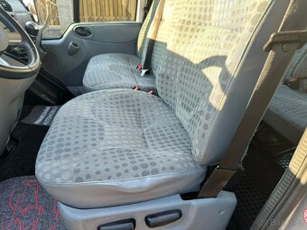 Ford Transit 2.2Tdci 74kw 9-Míst - 13