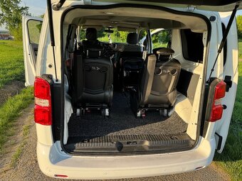 Peugeot EXPERT-TRAVELLER 2018 rok - 13