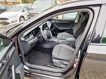 ŠKODA Octavia kombi, 2.0 TDi, vyhř. volant a zadní sedadla - 13