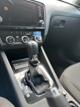 Škoda OCTAVIA 1.5 tsi 110kw DSG 2020, style - 13