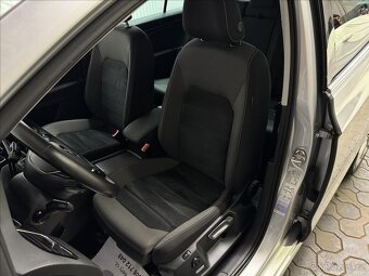 Volkswagen Golf Sportsvan 1.6TDI DSG HIGHLINE 1.MAJ - 13