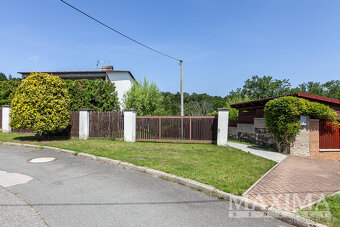 Pozemek  o ploše 886 m2 - Panenské Břežany, Panenské Břežany - 13