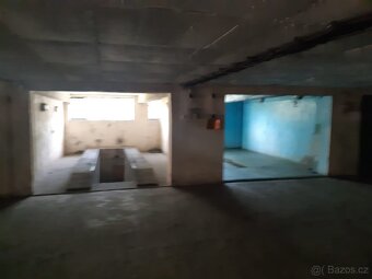 Prodej garáže v garážovém komplexu - 13