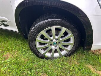 Škoda Yeti 1.2 TSI 81kw 6-ti kvalt - 13