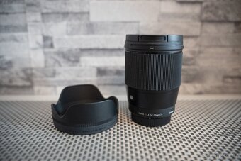 Panasonic GH5S + 2 objektivy + příslušenství - 13