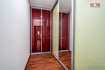 Prodej rodinného domu, 272 m², Jeneč, ul. Západní - 13