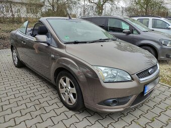 FORD FOCUS 1.6i 16V,74KW,CC,PININFARINA,ALU,CD,PDC. - 13