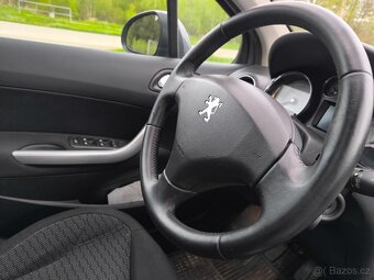 Peugeot 308, 2.0HDI,MAX VÝBAVA,190KM,7MÍST - 13