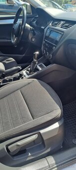 Škoda Octavia 1.6 TDI 85kW ČR AMBITION - 13