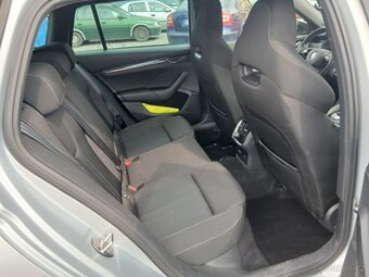 Škoda Octavia 2.0 TDI,Sportline INDIVIDUAL - 13