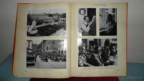 Adolf Hitler, originální  kniha 200 nalepených fot. - 13