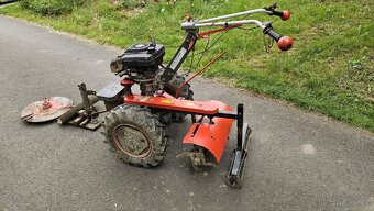 Malotraktor s rotavátorem - 13