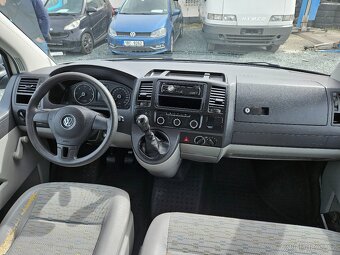 VW TRANSPORTER 2.0 TDI 9MÍST L1H1 2010 - 13