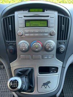 Hyundai H 1 2.5 CRDi 8 Míst Manuál Serviska - 13