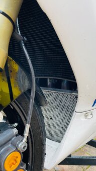 Yamaha R6 - 13