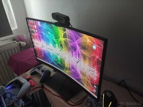 Herní počítač, monitor - 13