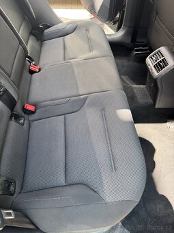 Volkswagen Golf VII. rok 2014 1.6 TDi 81Kw - 13