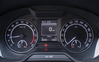 Škoda Octavia 3 Combi 2.0 TDI DPF RS - 13