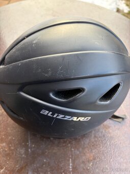 Dětská lyžařská helma - 13