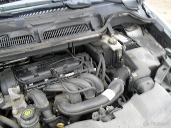 Ford C Max 1.6i - 13