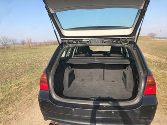 BMW E91 325i 2007 - 13