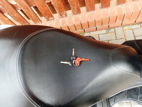 Suzuki Burgman 125 (2018) - 13