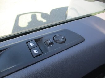 Peugeot Boxer chladící s el. zásuvkou, 39 000 km - 13