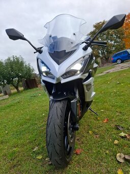Kawasaki z1000sx - 13