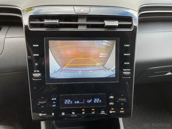 Hyundai Tucson 1.6 benzín 110kw. 1 majitel ČR. Rv.24. - 13