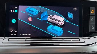 VW Multivan T7 2.0 TDI, Edition, 6/2024, IQ LED, tažné, DPH - 13