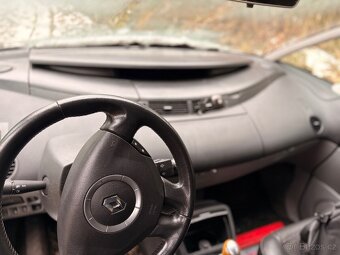 Renault Espace 2.0 Turbo, 7 míst, r. 2002 - 13