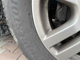 Originalni alu kola Toyota Land Cruiser / Hilux a zimni pneu - 13
