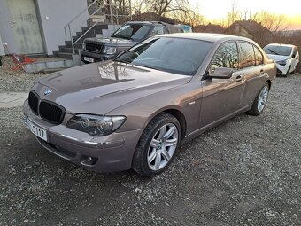 Bmw 745d max vybava  lechce nabourane poizdne - 13