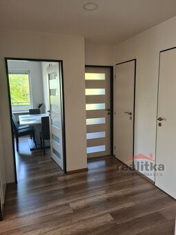Pronájem hezkého bytu 3+1, 67m2 s lodžií, Opava, ul. Bílovec - 13