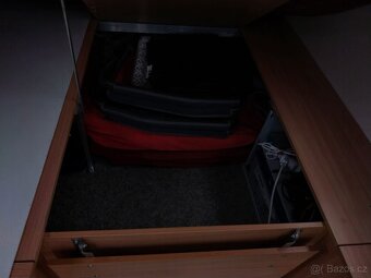 Garážovaný minikaravan zn. KONDOR - 13