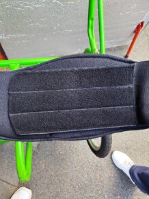 Prodám přilbu LZR a bederní pás - 13