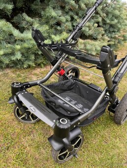 Kočárek Hartan - 13