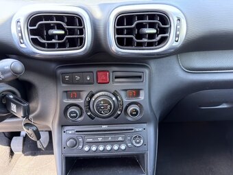 Citroën C3 Picasso, 1.6i 88 kW klima, serviska - 13