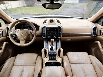 Porsche Cayenne, 3.0 TDi 176kW, 8st automat, bohatá výbava - 13