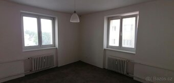Prodej bytu 2+1, 56 m², centrum Pardubic - 13