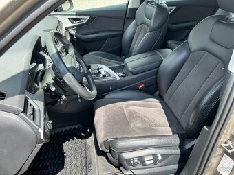 Audi Q7 3,0 3,0 TFSI 4X4 - MÁLO KM - 13