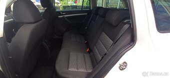 Škoda Octavia 2 1.6 TDI 77 Kw Ambiente Rv 2013 - 13