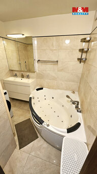 Prodej bytu 3+1, 90 m², Praha, ul. Ortenovo náměstí - 13