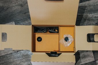 Sony a7RIV - kompletní balení - 13