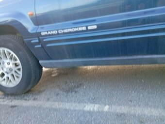 Jeep grand Cherokee Laredo - 13