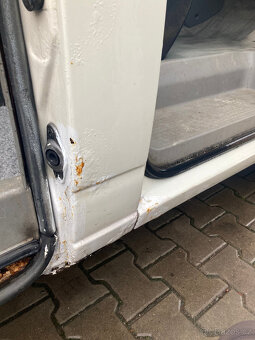 VW Transporter T4 2.5 TDI 65kw - 13