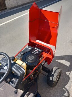Prodám zahradní traktor MTD 12Hp - 13