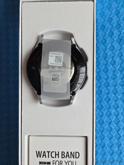 Samsung Galaxy Watch7 Watch 7 44mm LTE stříbrné NOVÉ - 13
